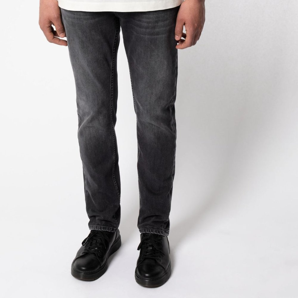 Nudie Jeans (size: 29x32, fit: Lean Dean, color: Black Eyes)